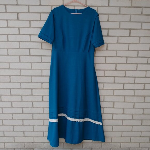 Amish Mennonite Cape Dress Plus Size 46"B 37"W Handmade Modest Teal Blue Prairie - Picture 1 of 11